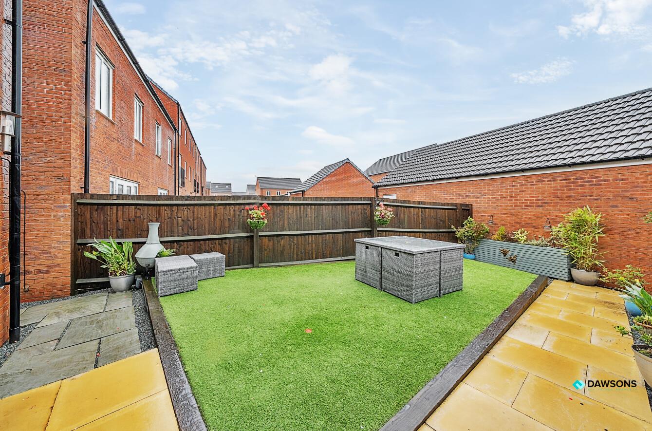 Heol James Gravell, Llanelli, SA15 4BX